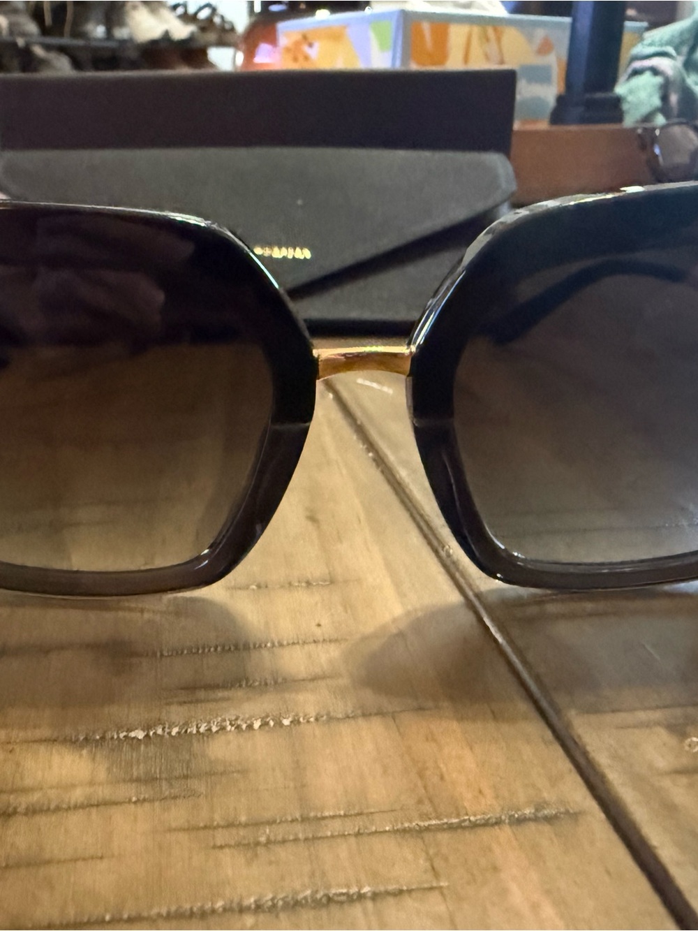 Dolce & Gabbana Black sunglasses with grey lenses - Picture 3 of 4